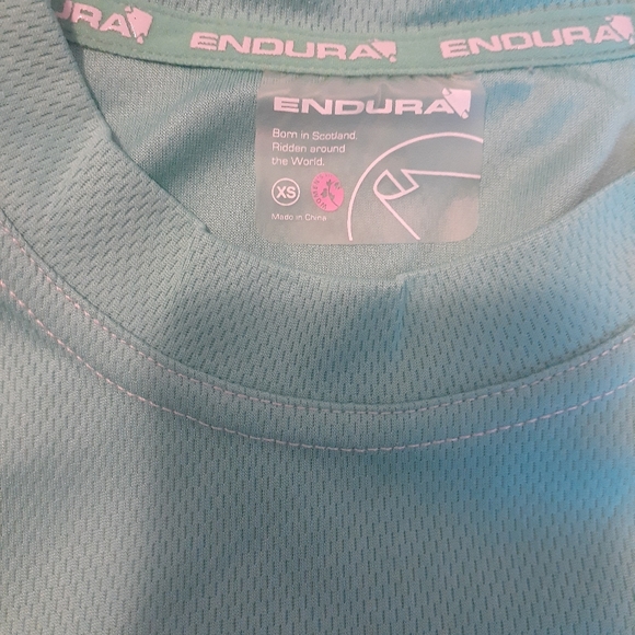 Bundle 4 Women's Jersey Endura Shirts - Picture 4 of 14